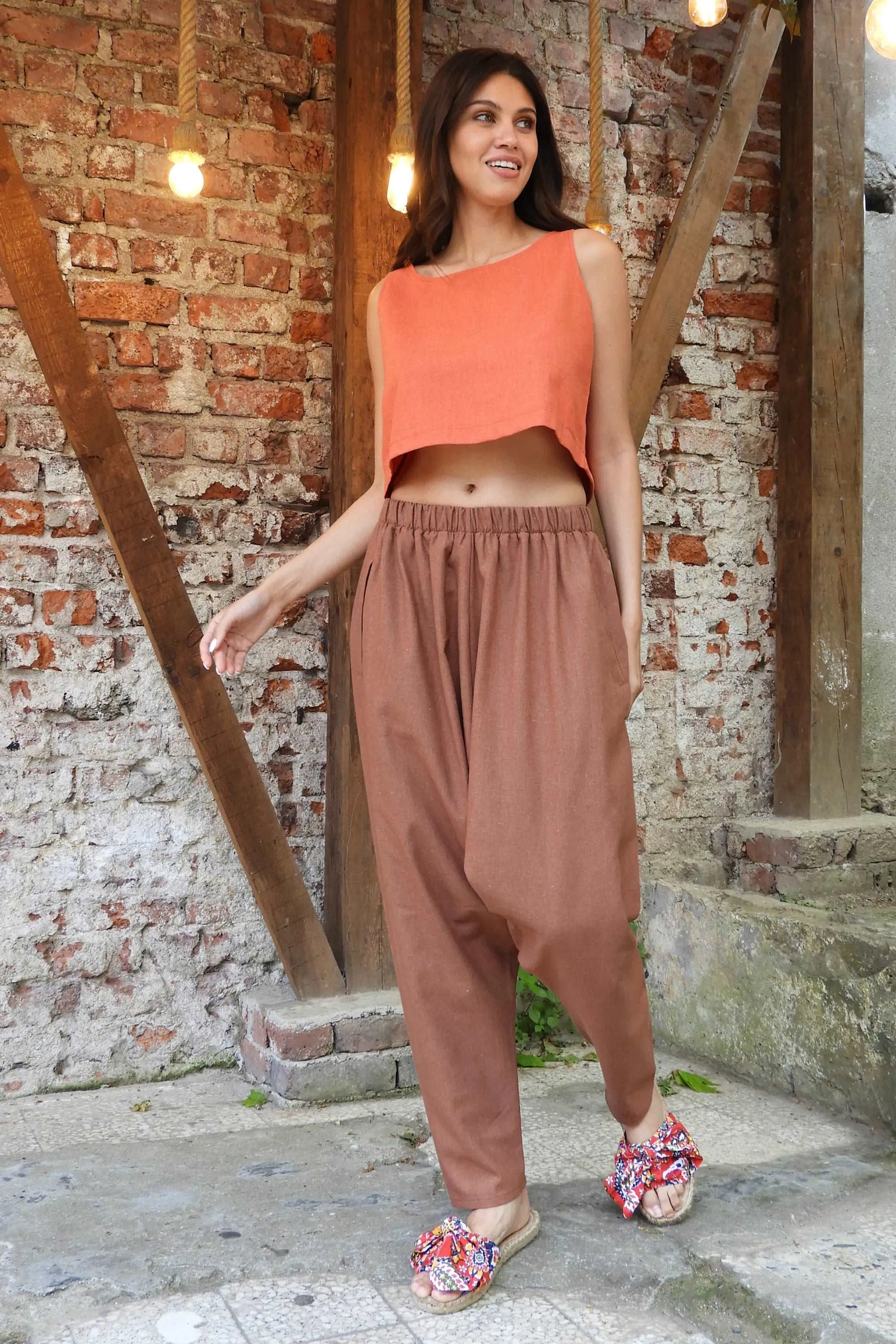 MOON Women's Linen Blend Harem Pants (Brown)