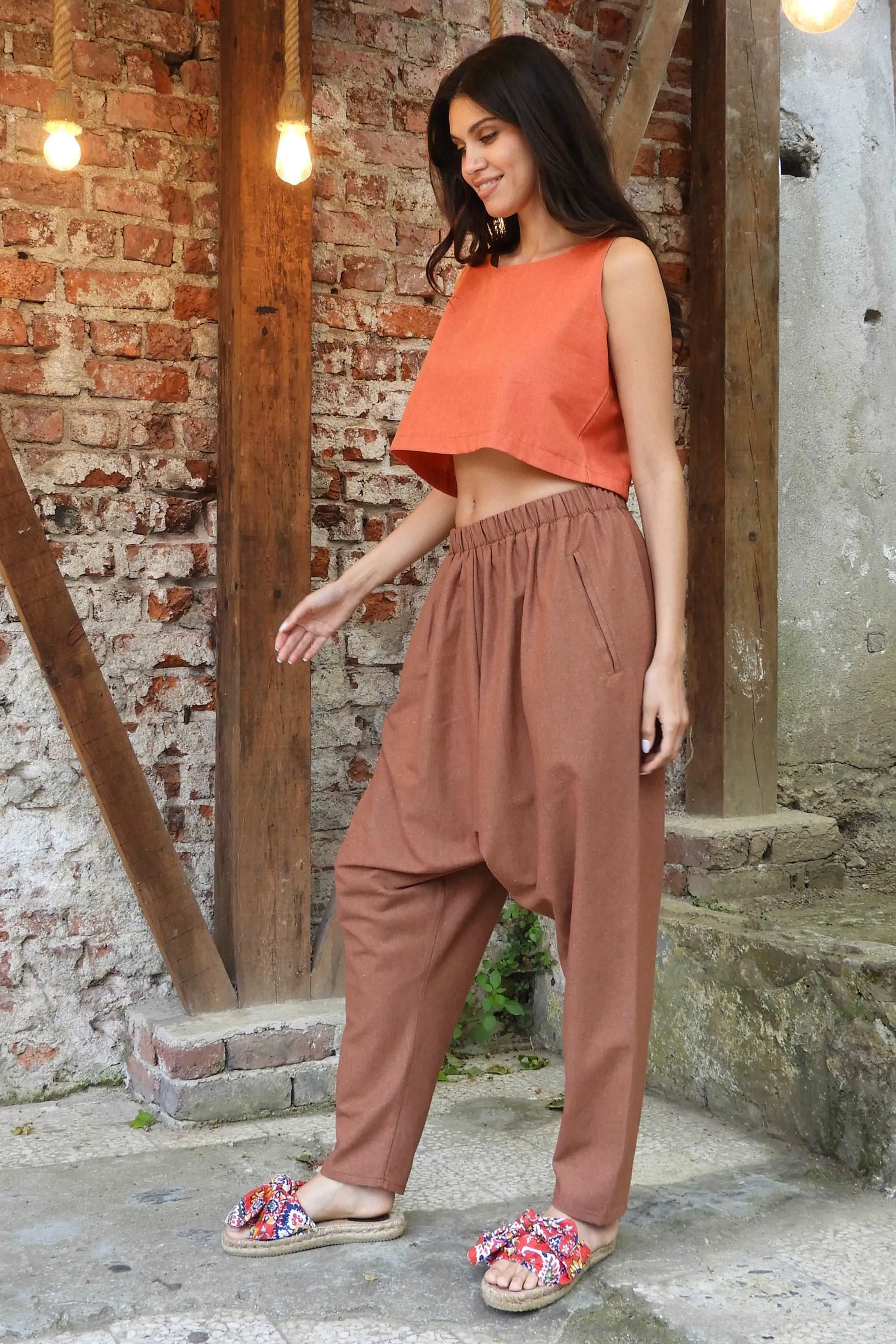 MOON Women's Linen Blend Harem Pants (Brown)