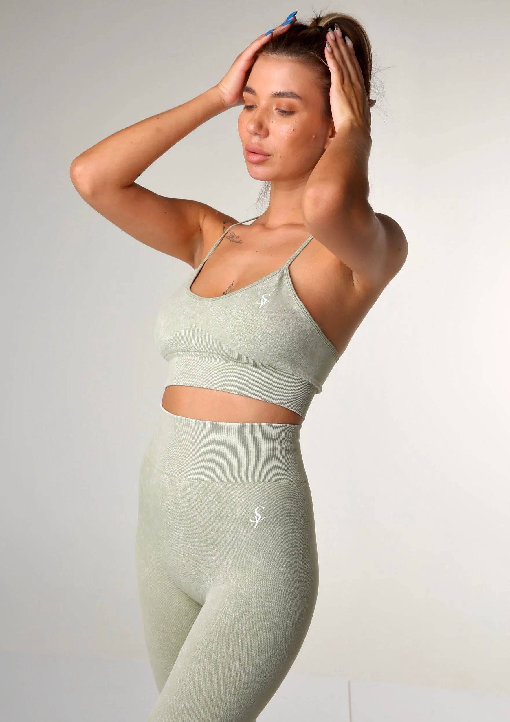 ''Mother Earth''  greenish - 3 piece Zip-Up Yoga Set