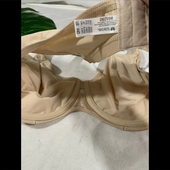 NEW Wacoal First Instinct Seamless‎ Underwire Bra D