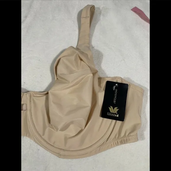 NEW Wacoal First Instinct Seamless‎ Underwire Bra D