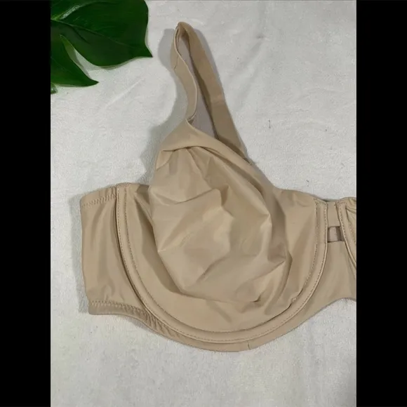 NEW Wacoal First Instinct Seamless‎ Underwire Bra D