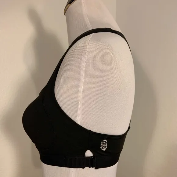 NWT Free People FP Movement Make A Move Bra