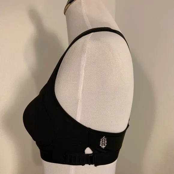 NWT Free People FP Movement Make A Move Bra