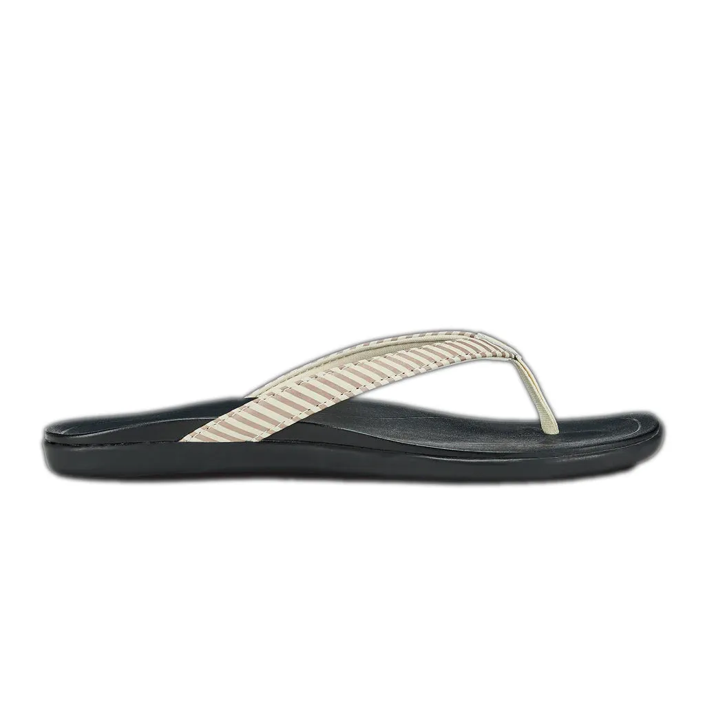 Olukai Womens Ho‘opio Bone Stripe Sandal