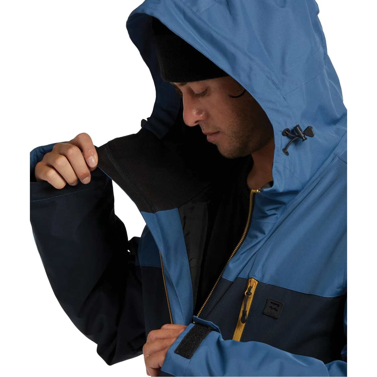Outsider Jacket 2023