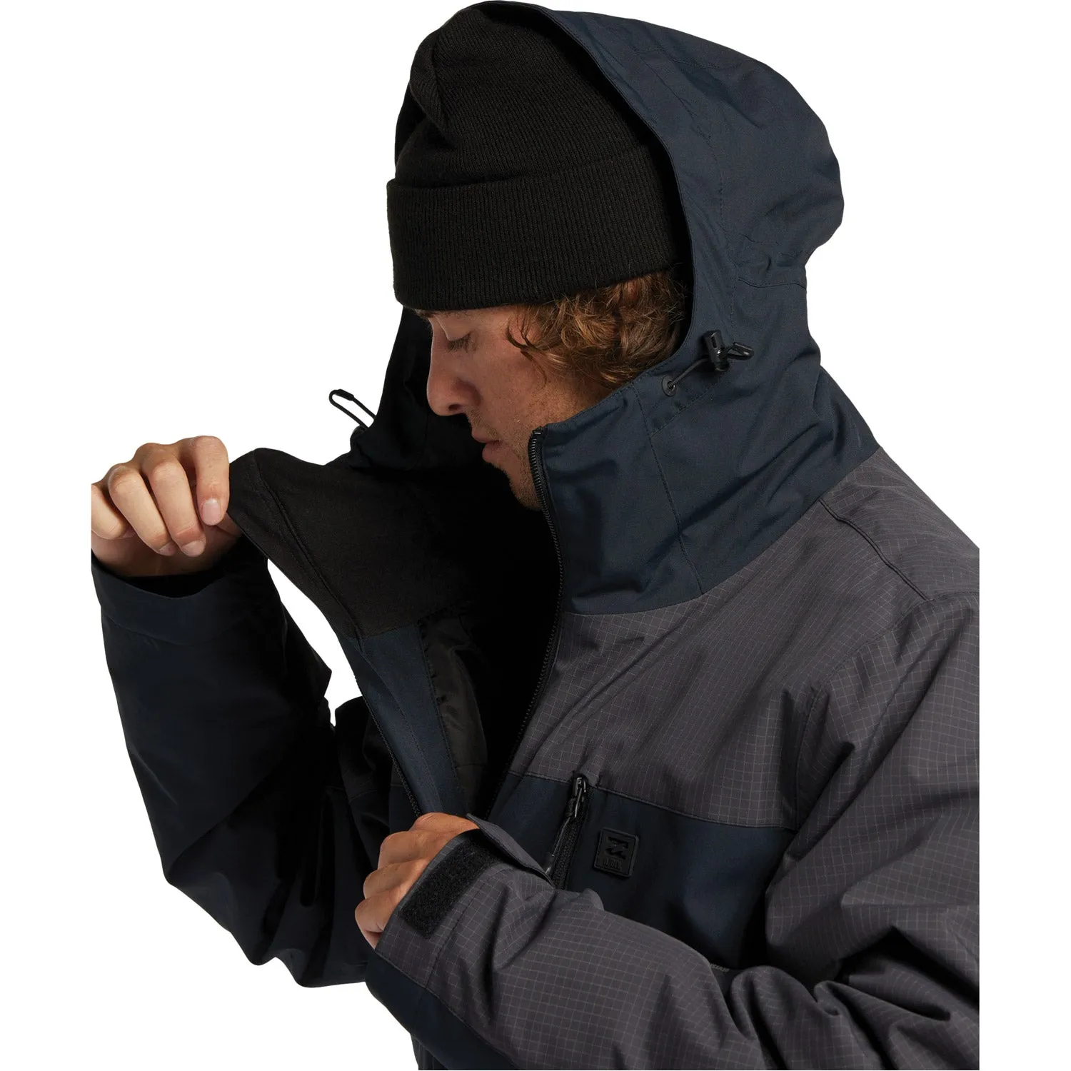 Outsider Jacket 2023