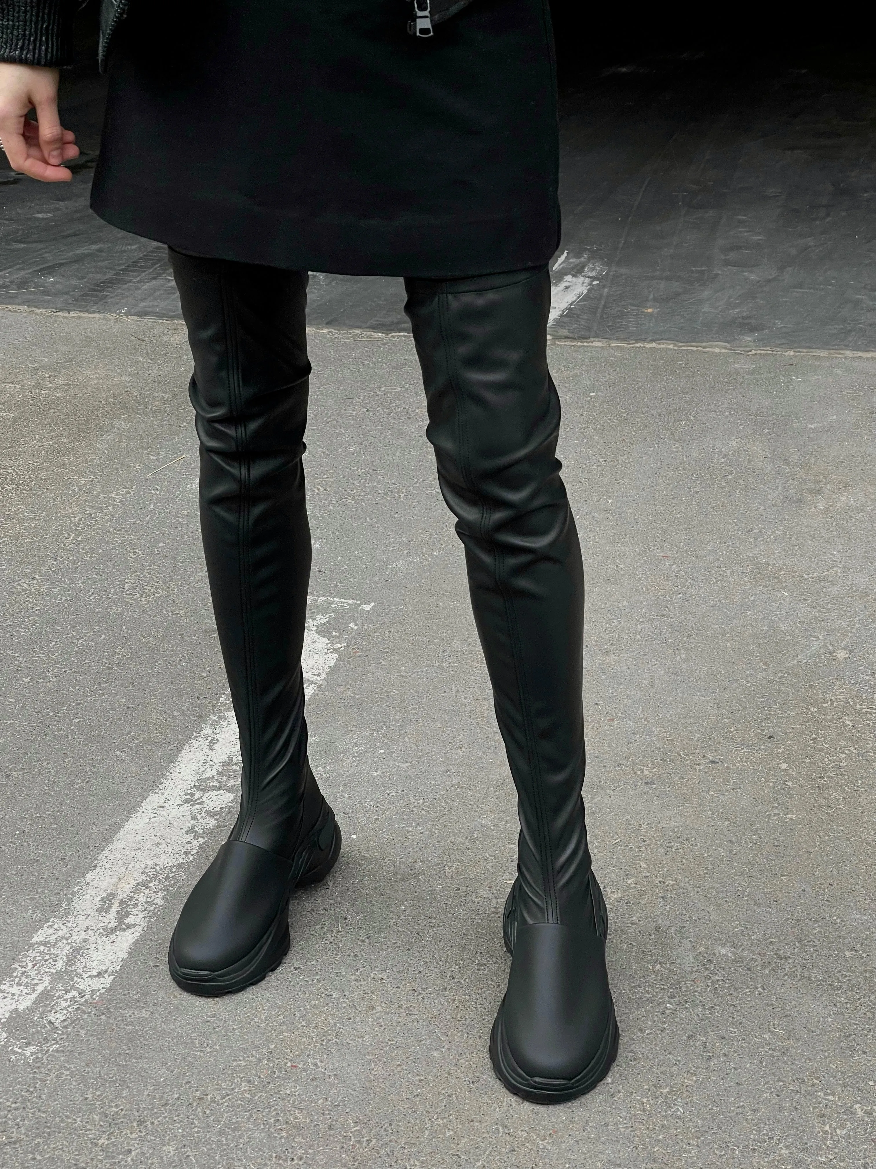 Overknee Tight Sneakers Black