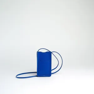Pal in Ultramarine