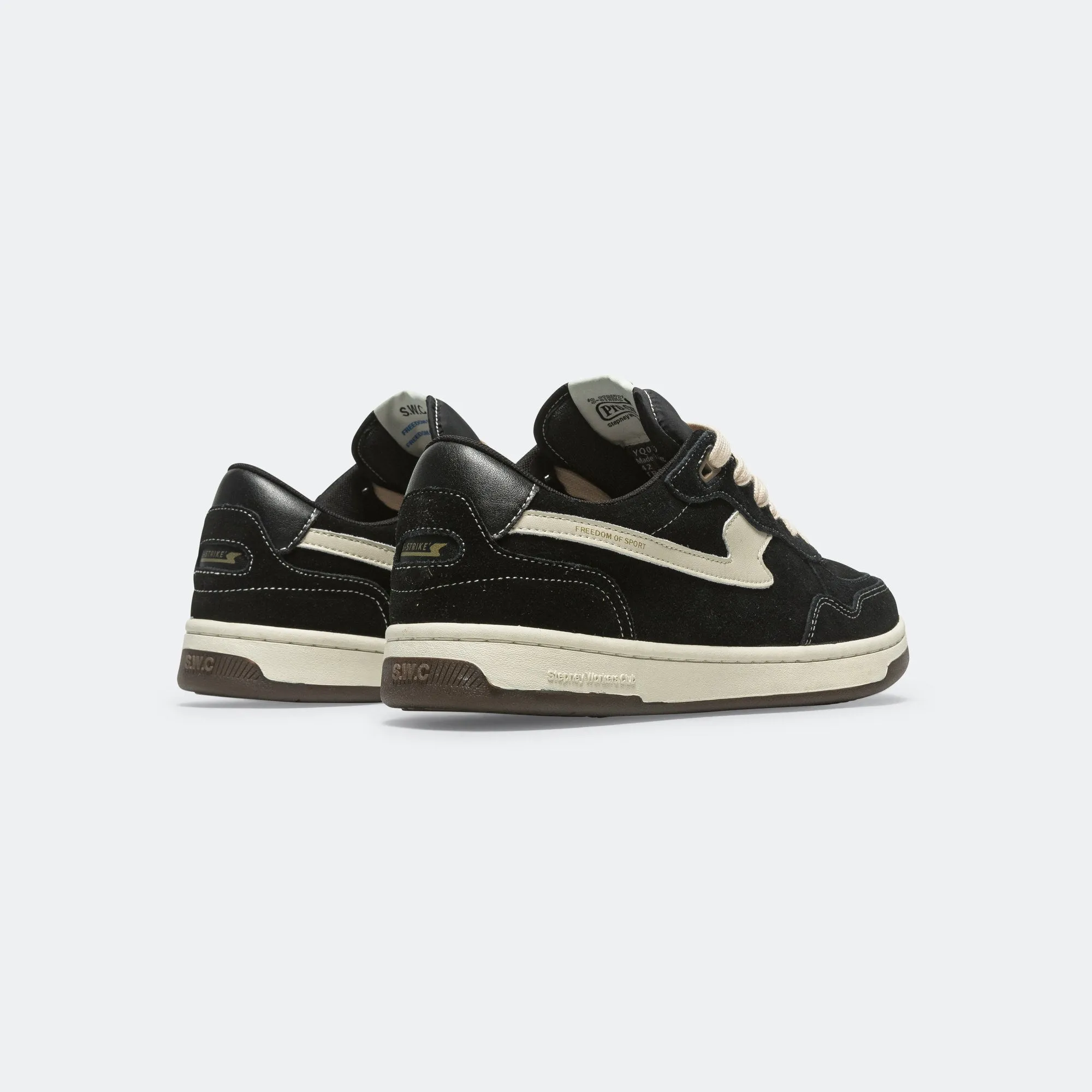 Pro Cup 01 S-Strike Suede - Black/White