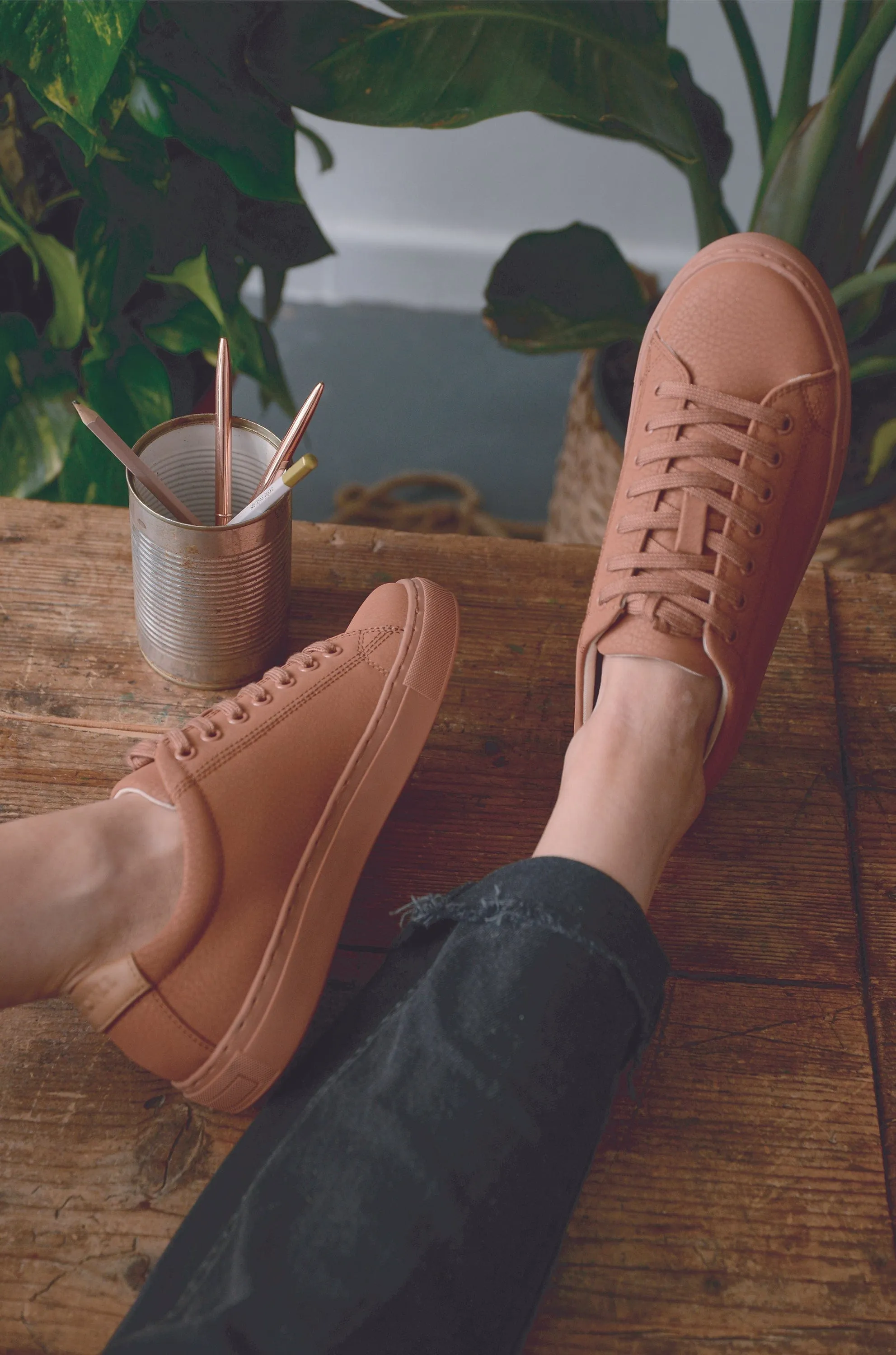 R-Kind Unisex Vegan Leather Sneakers | Mars Rustic