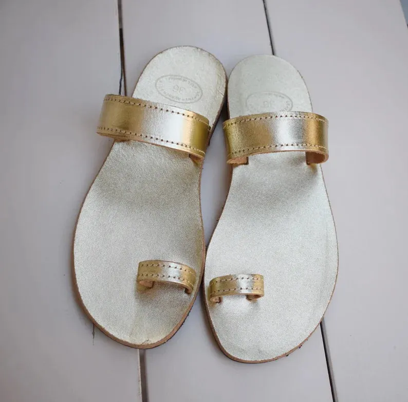 Ring Toe Sandals
