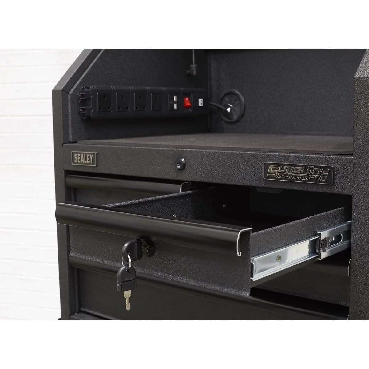 Sealey Superline Pro Topchest 4 Drawer 660mm with Soft Close Drawers & Power Strip