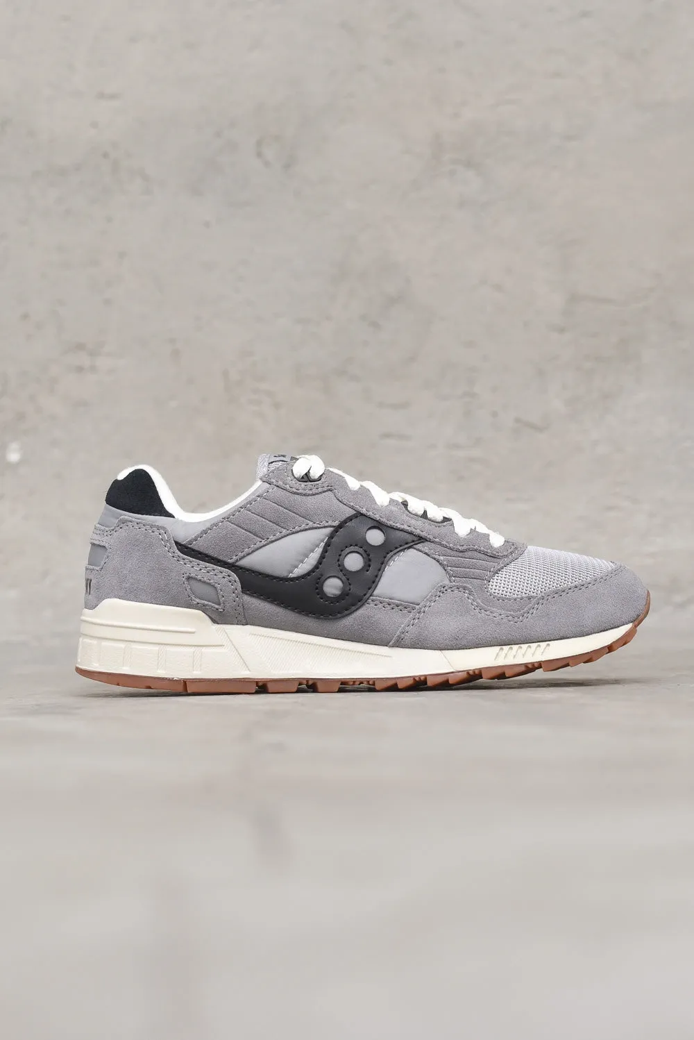 Shadow 5000 - Grey