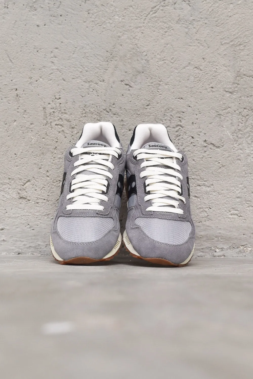 Shadow 5000 - Grey