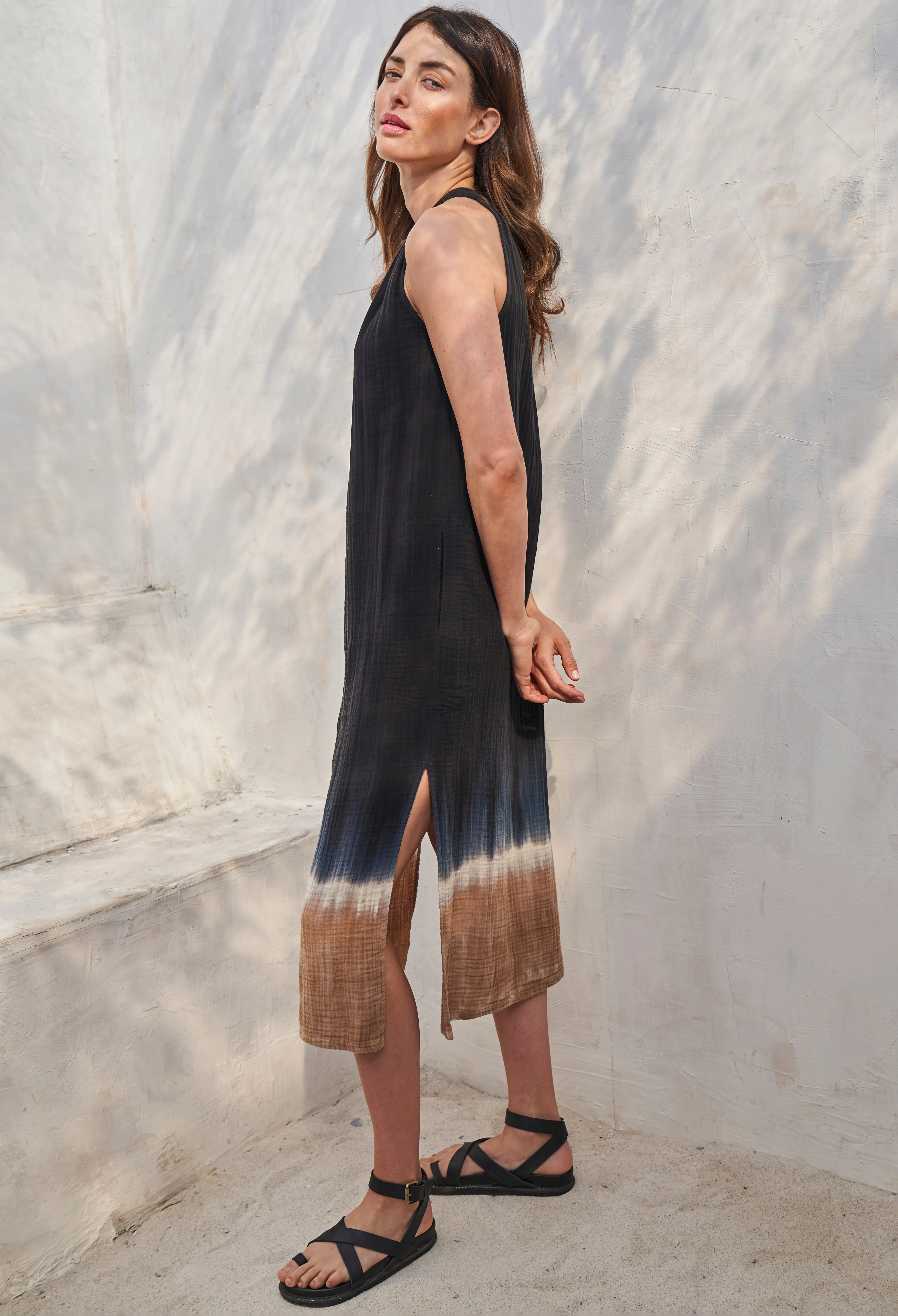 Sleeveless Black Sand Gauze Midi Dress with Pockets