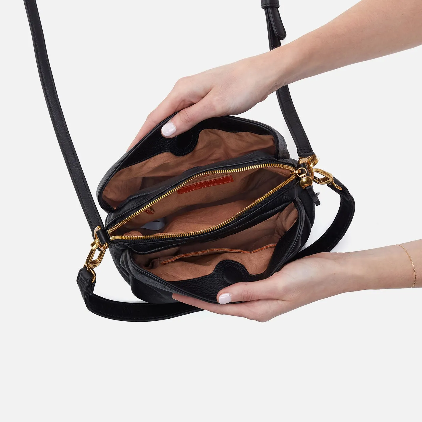 Starr Convertible Shoulder Bag in Pebbled Leather - Black