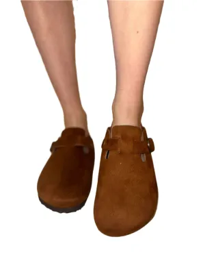 SUEDE SLIDE WITH BUCKLE DETAIL REGIS