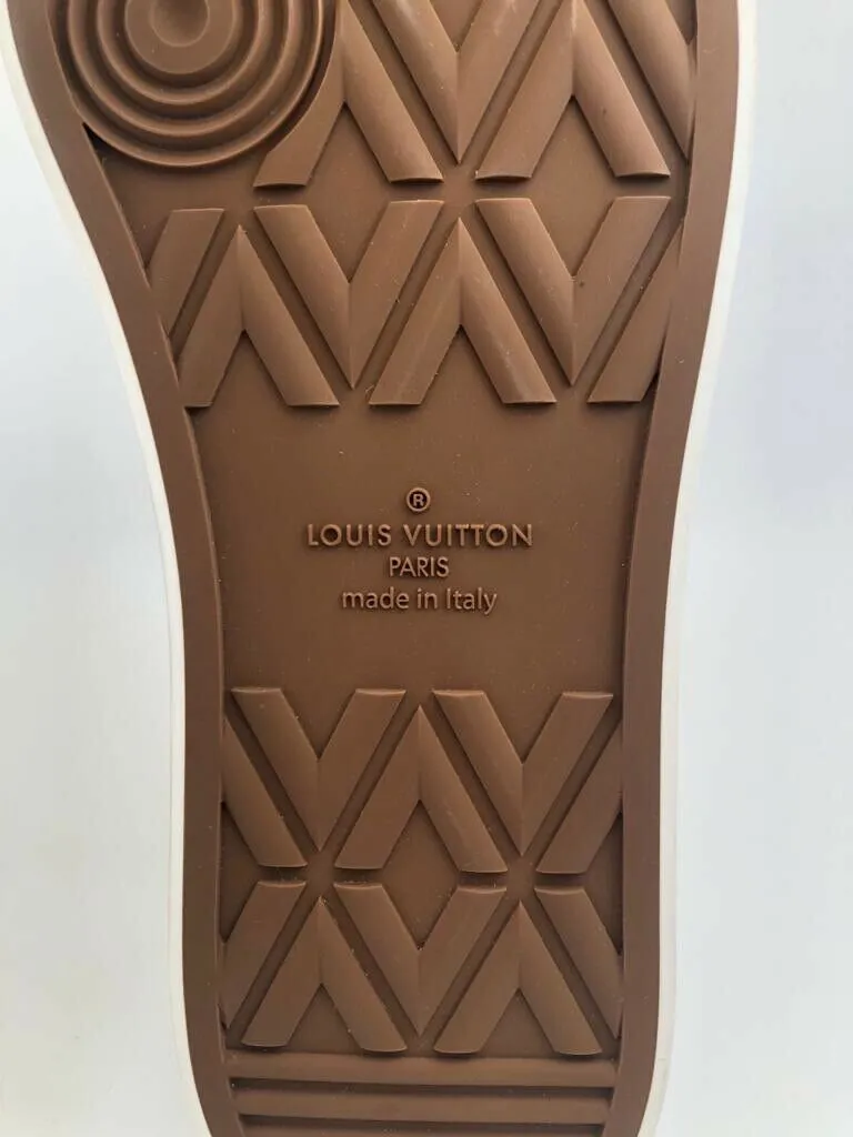 Tattoo Sneaker LV Forever