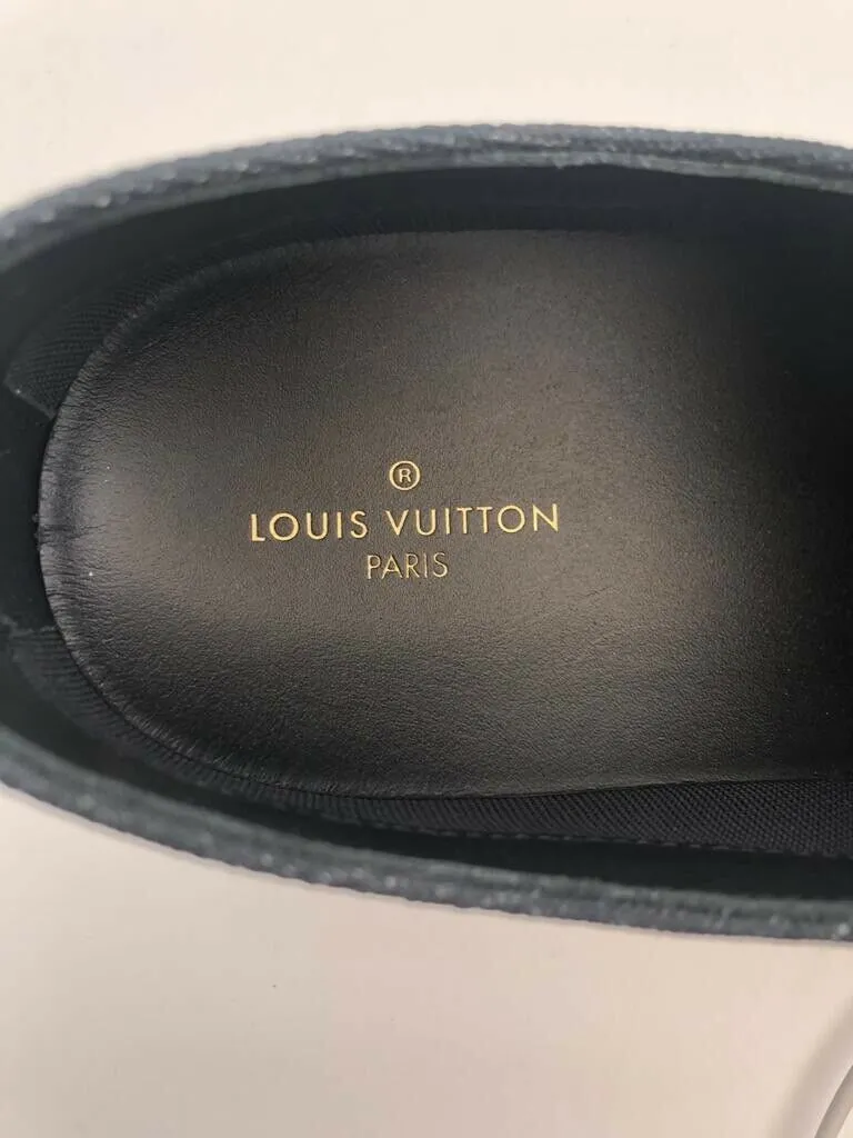 Tattoo Sneaker LV Forever