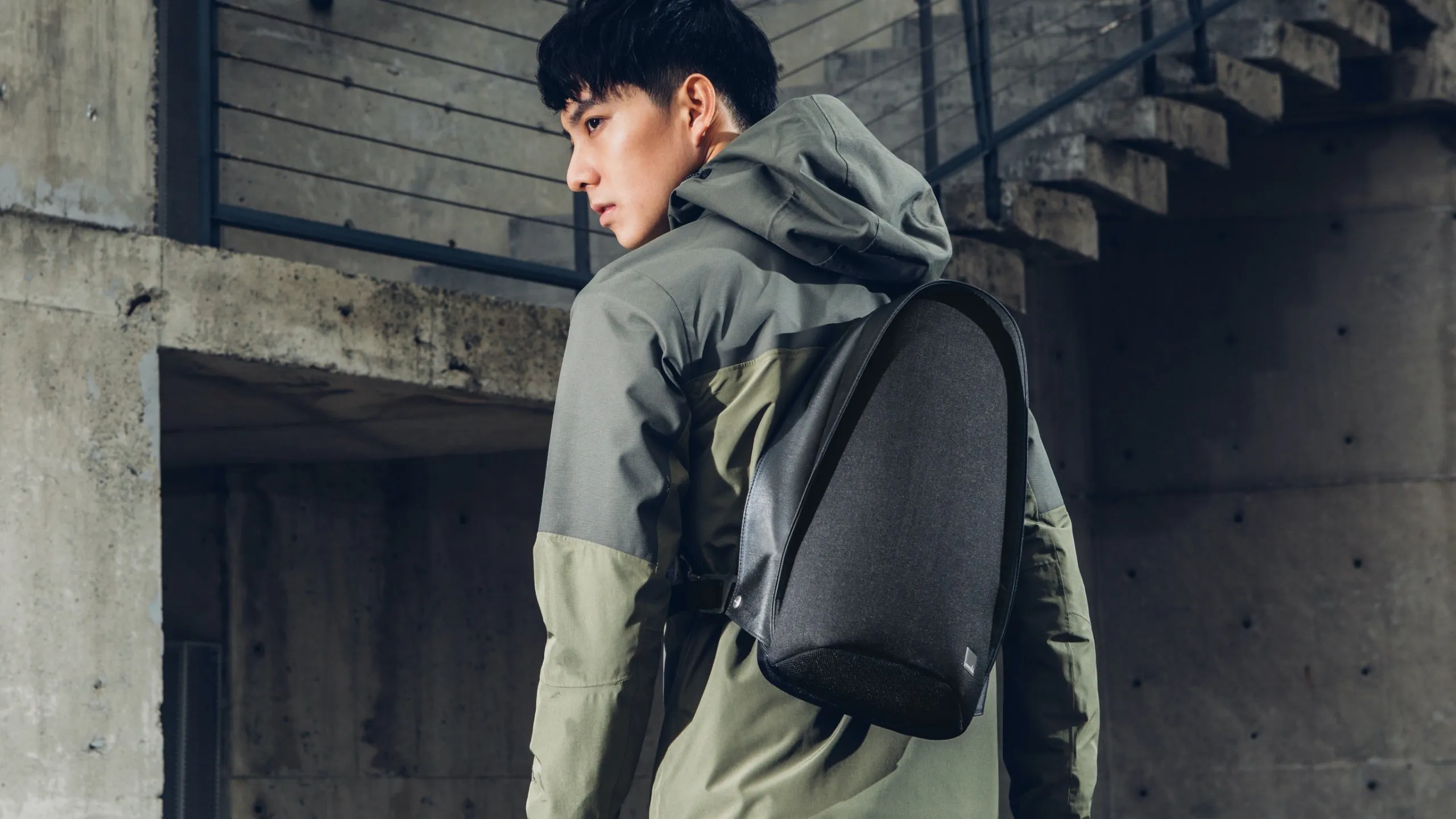 Tego Crossbody Sling Bag