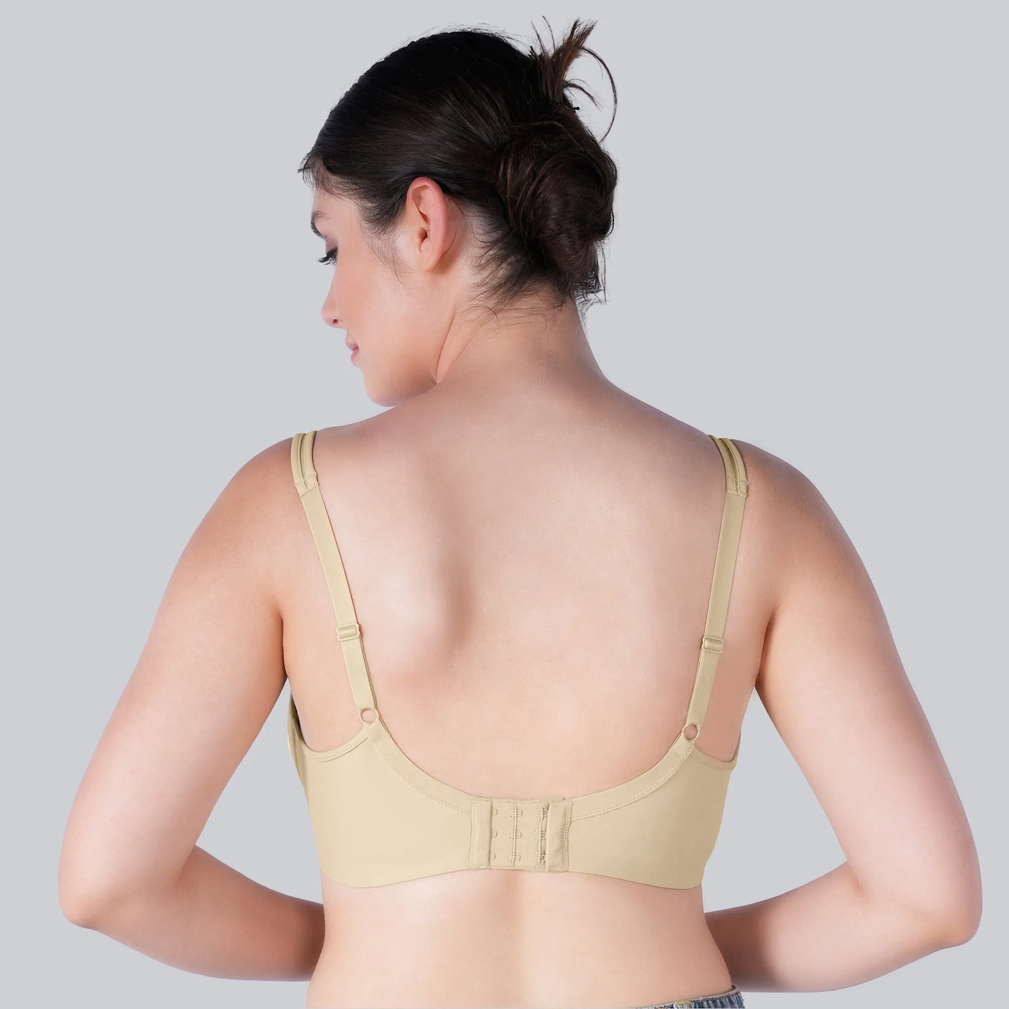 Ultra-Lightly Padded Non Wired Full Coverage Bra with Spacer Cups