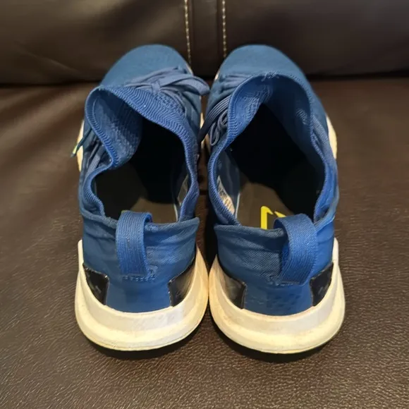 Under Armour Men’s Curry 5 Blue sneakers