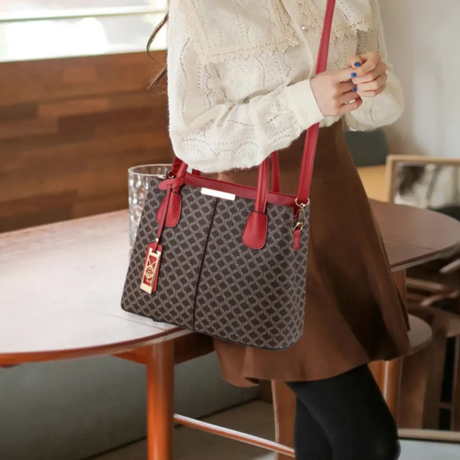 Vento Marea Luxury PU Leather Handbag - Elegant Women's Fashion Shoulder Bag
