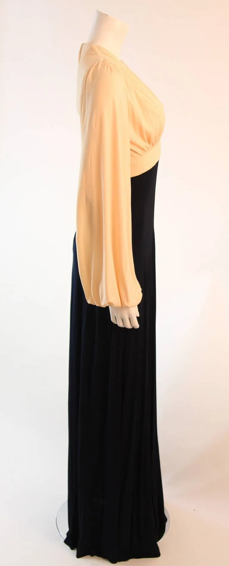 VICKY TIEL Bell Sleeve Cream and Navy Full Length Gown