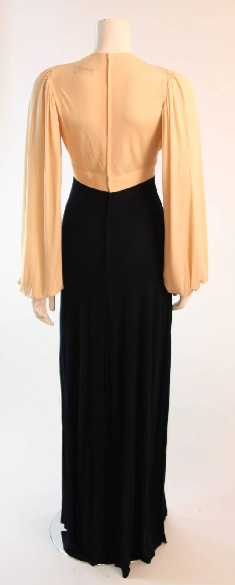 VICKY TIEL Bell Sleeve Cream and Navy Full Length Gown