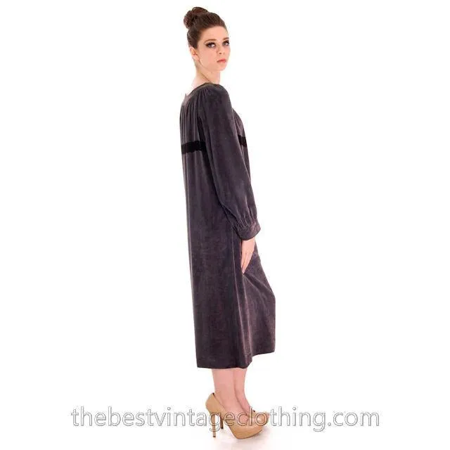 Vintage 1970s Vuokko Suomi Finland Designer Purple Velvet Mid Calf Length Dress S