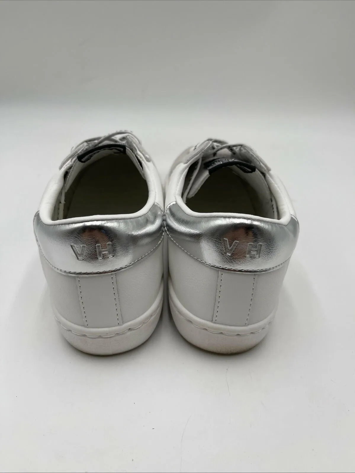 Vintage Havana Dash Sneakers Women's White/Grey Size 8.5 - Very Good