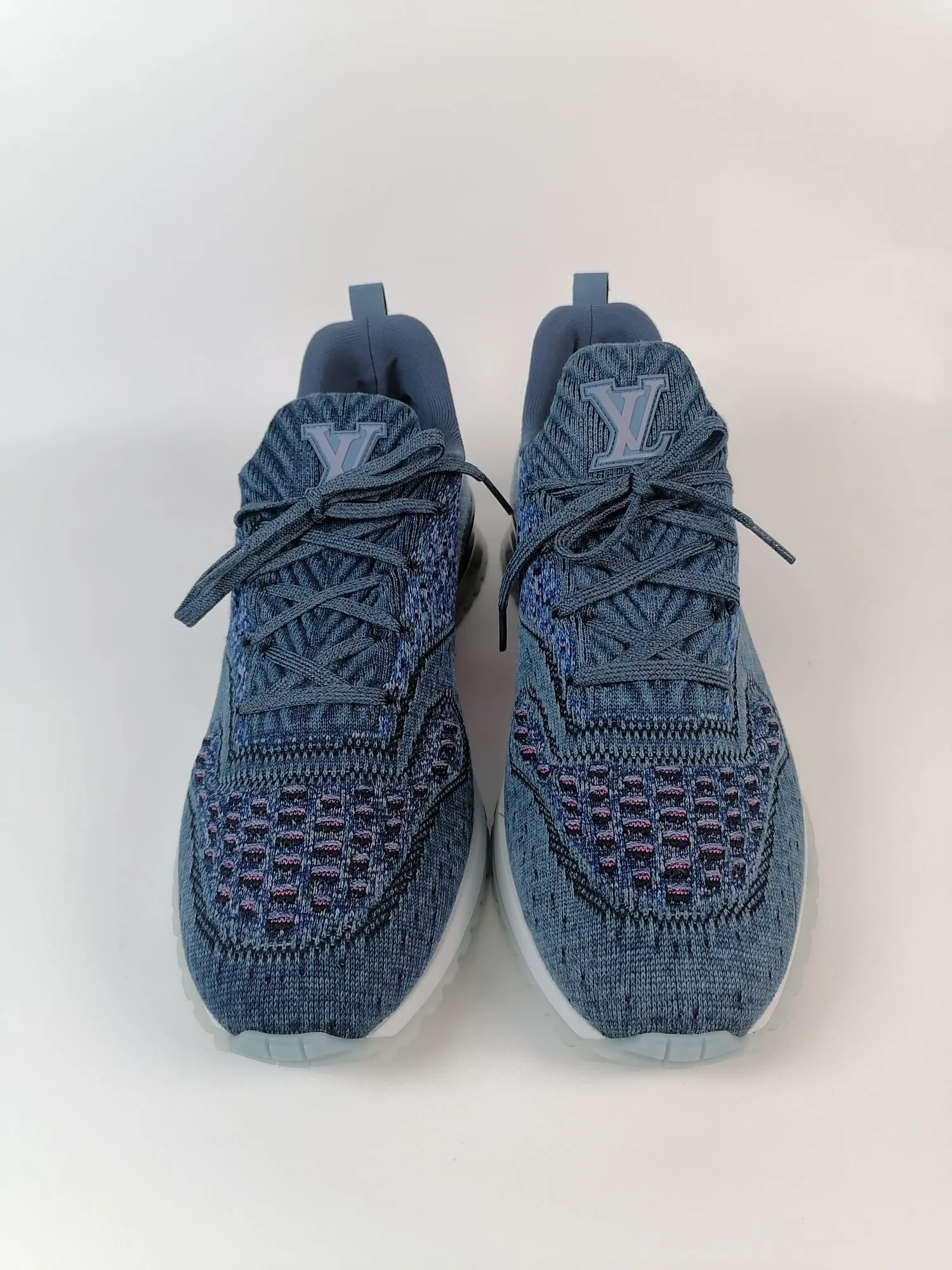 V.N.R. Sneaker