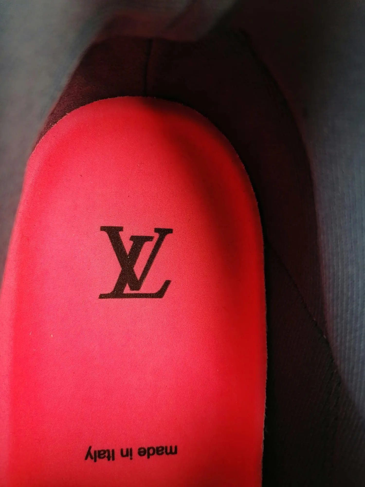 V.N.R. Sneaker