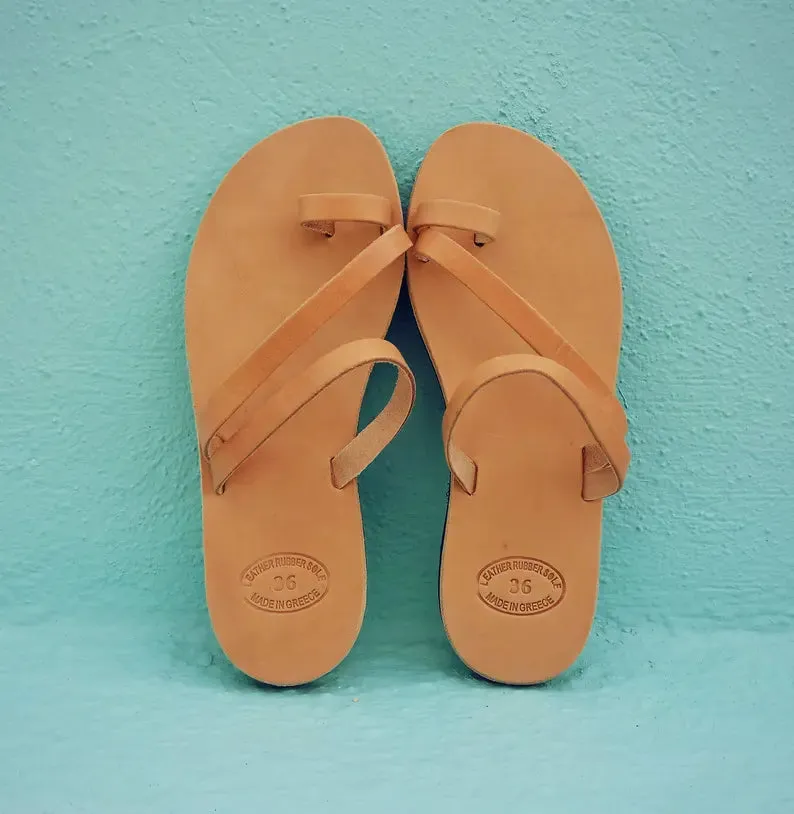 Womens leather sandals with straps