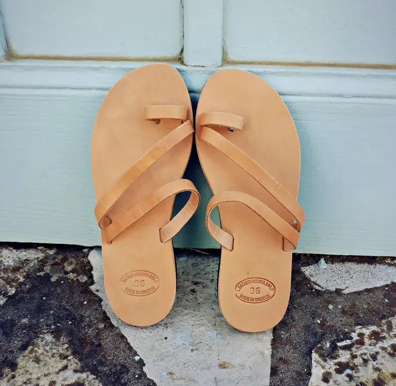 Womens leather sandals with straps