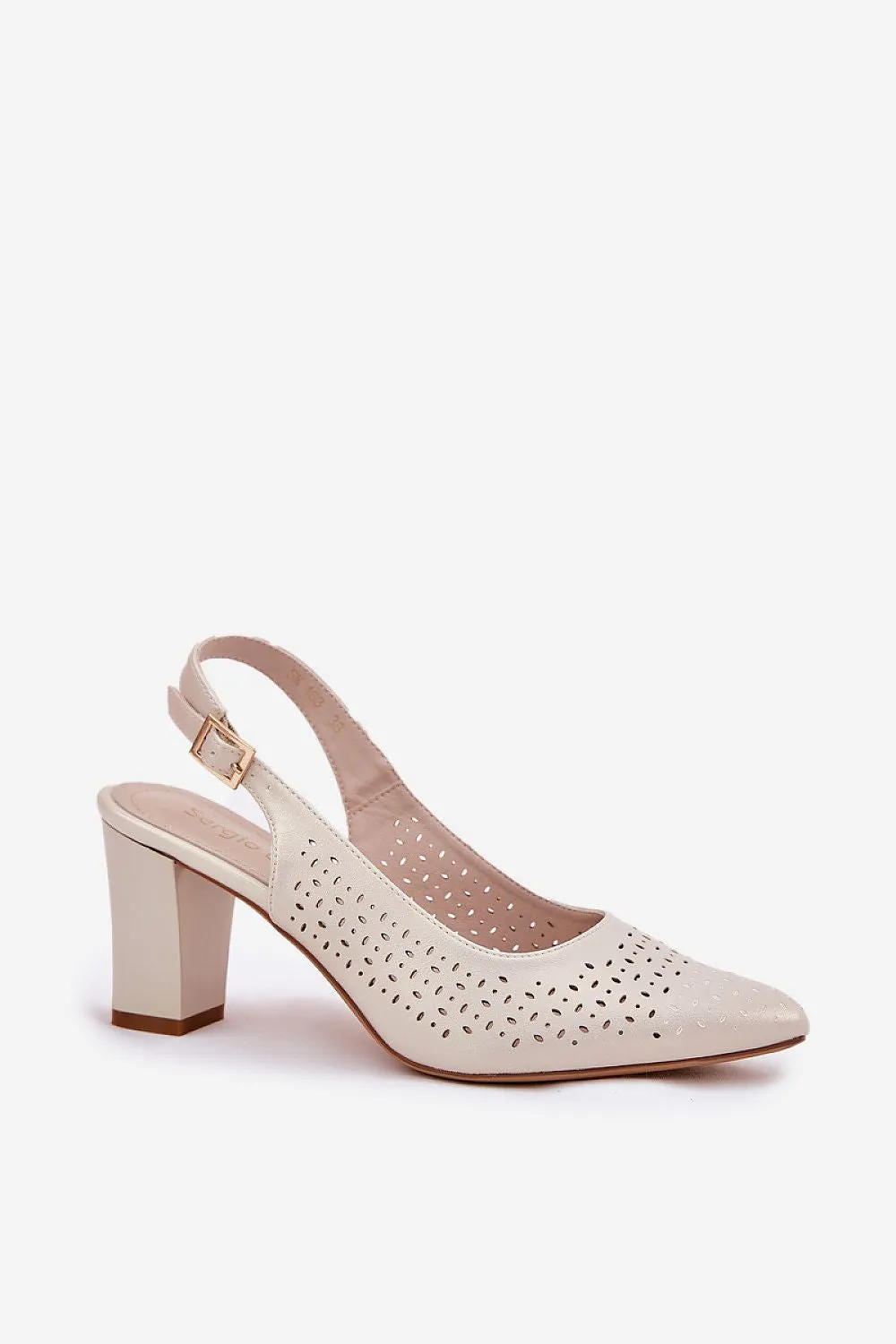 Women's sandals made of eco-leather