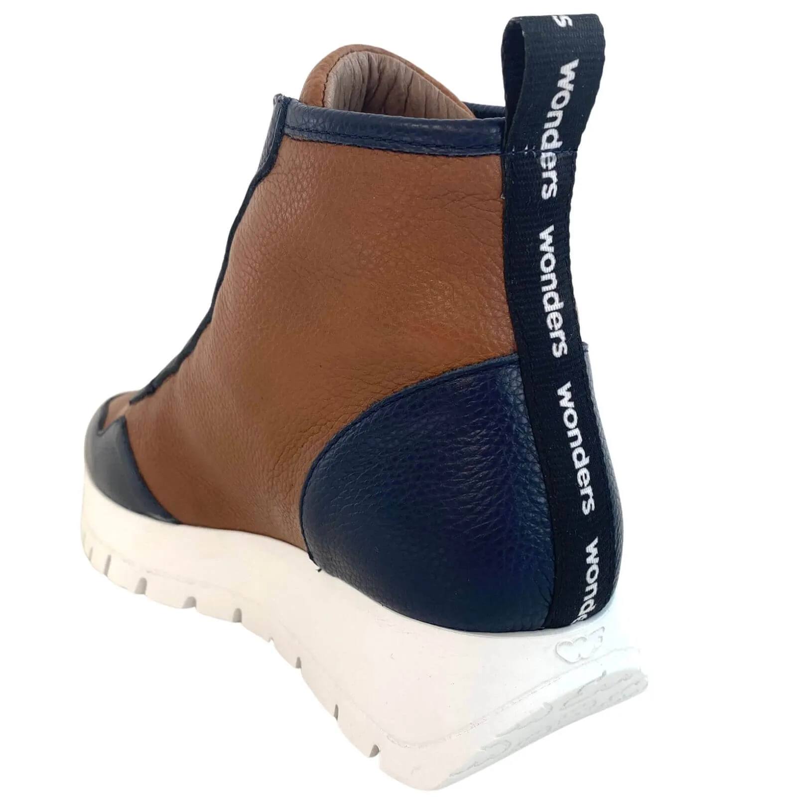 Wonders Tan & Navy Leather Sneaker Boots