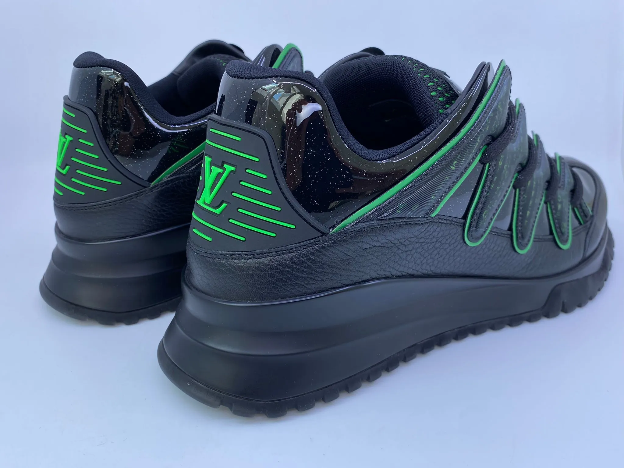 Zig Zag Sneaker