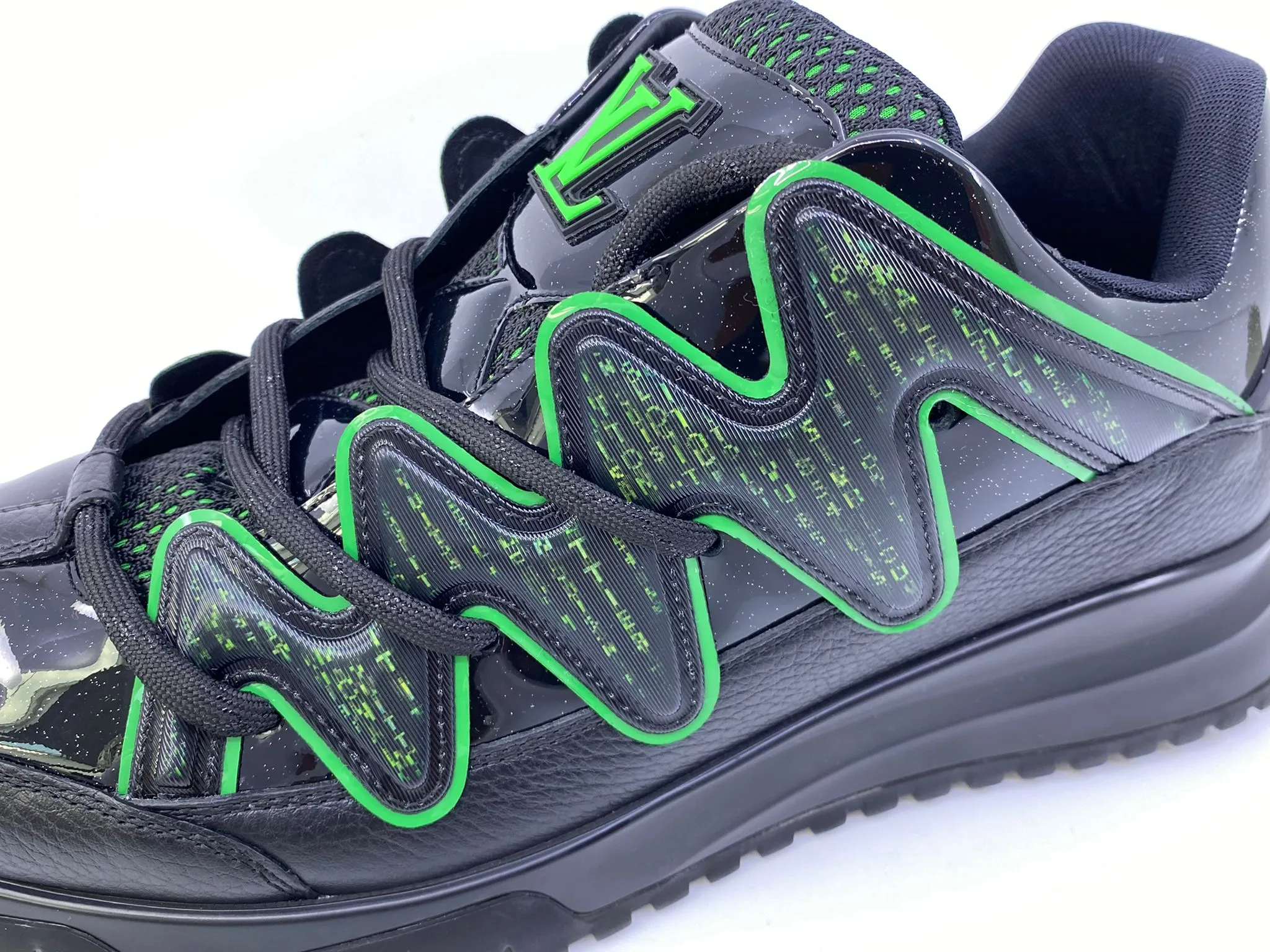 Zig Zag Sneaker