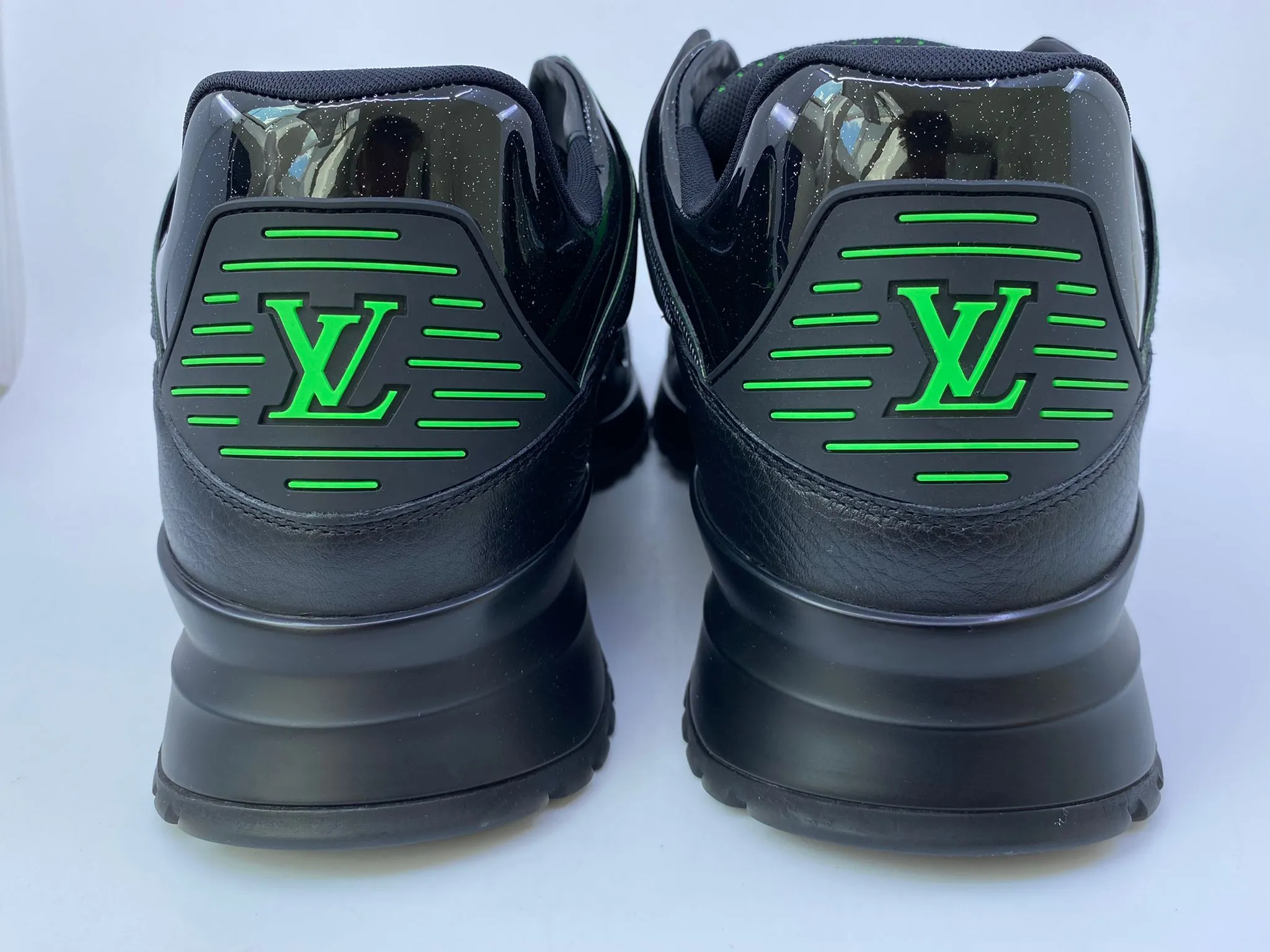 Zig Zag Sneaker